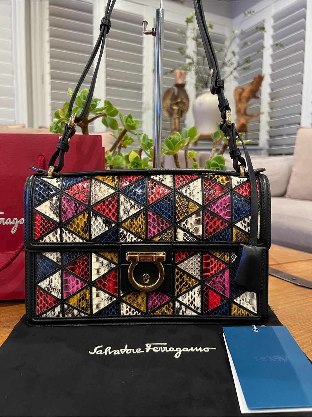 Salvatore Ferragamo Patchwork Geometric multicolored Pattern Shoulder bag! RARE! - Picture 3 of 17